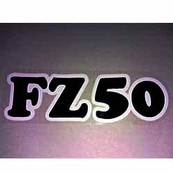 Suzuki FZ50 tekst -Sort-hvid